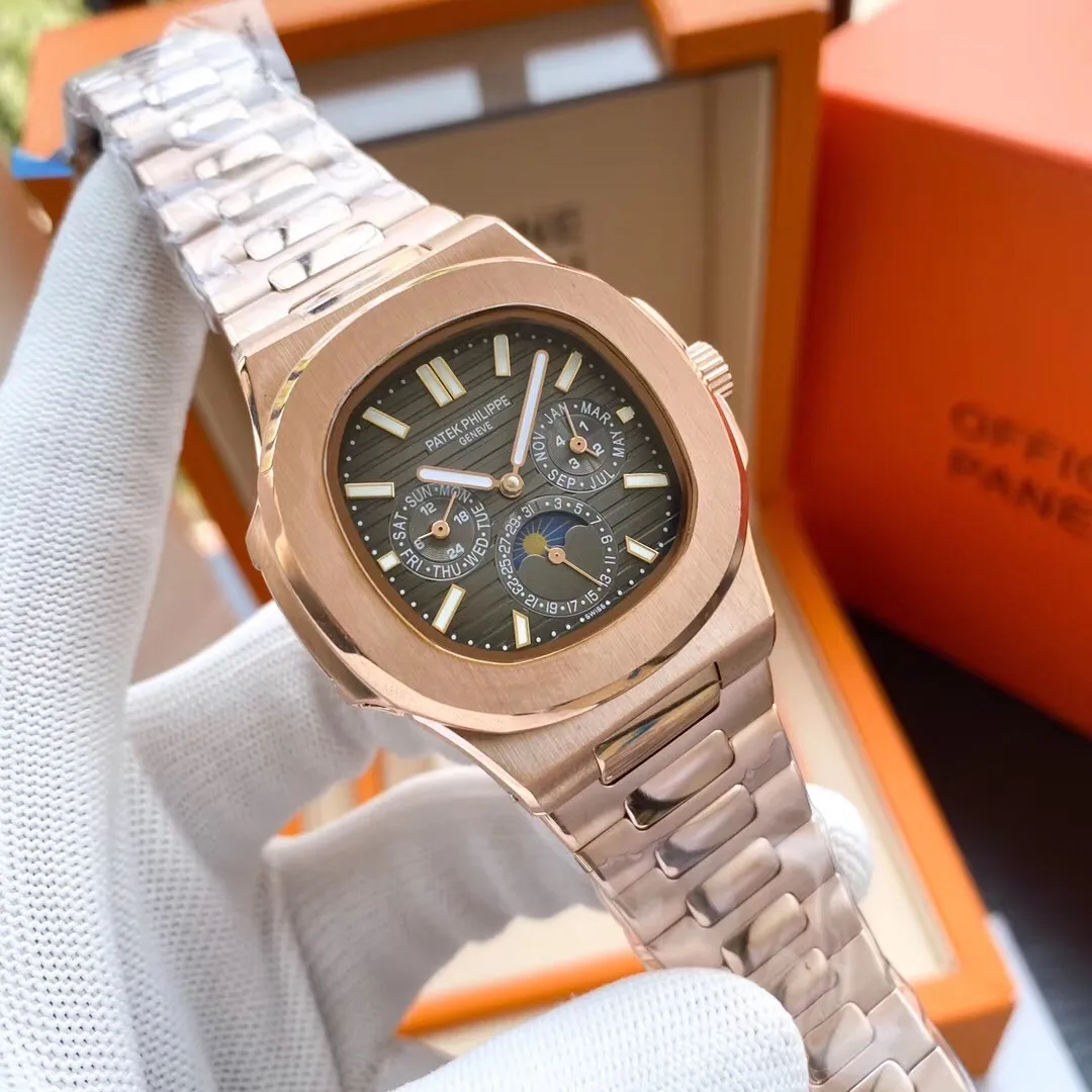 【Foreign trade import】💰1280! Super complex sports watch debuts Dedicate Patek Philippe's "Nautilus" to you for the first time🌹Patek Philippe launches the first Nautilus perpetual calendar watch, using ultra-complex craftsmanship to create a casual sports watch. Patek Philippe has added perpetual calendar and moon phase functions to this sports series watch, perfectly embodying rigorous watchmaking skills in this watch. It combines the rugged durability of sports watches with sophisticated and complex technology, and has a built-in fully automatic mechanical movement. Diameter: 42mm🔥Top quality products continue to be produced🔥